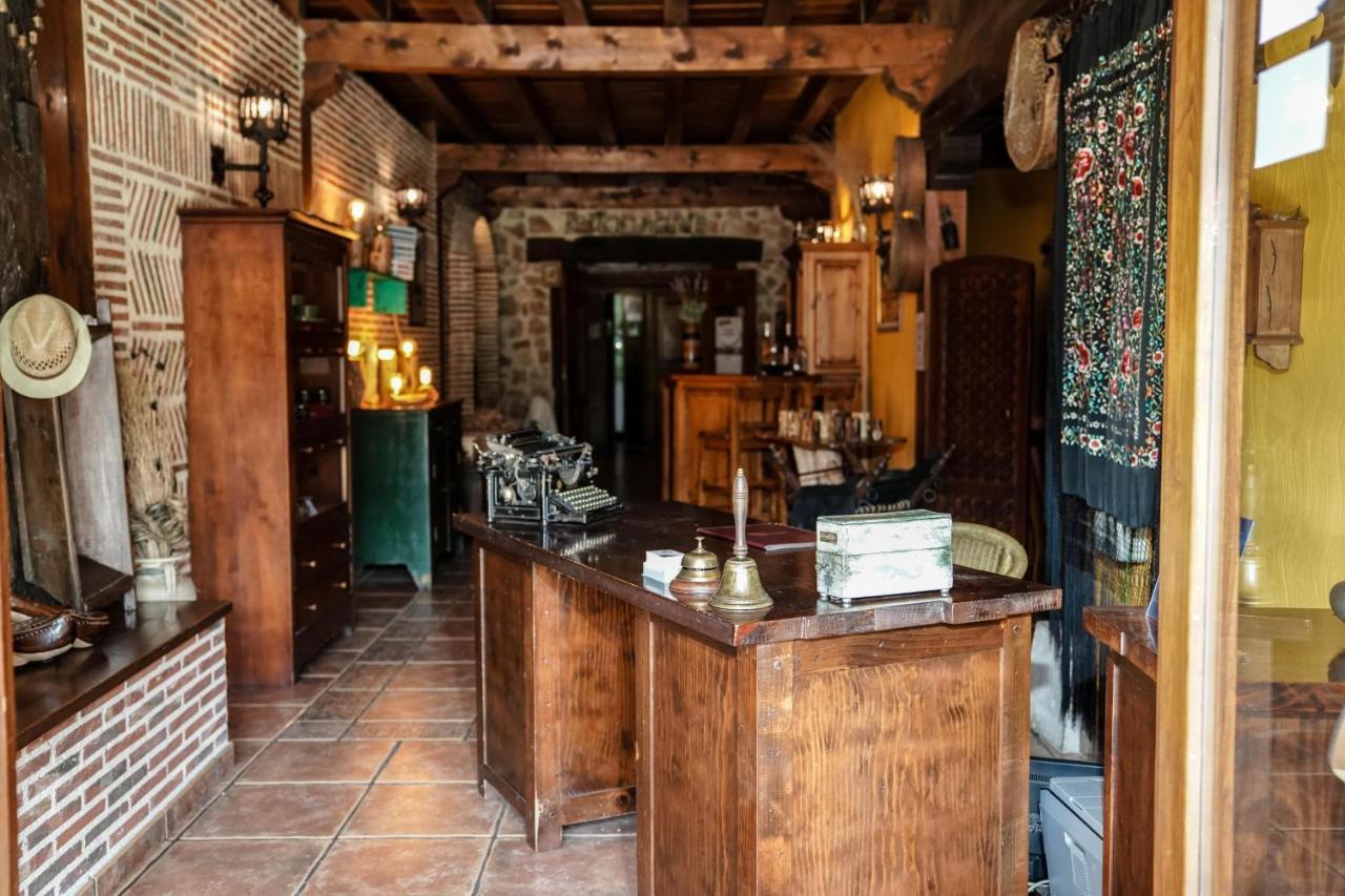 Posada Real De Carreteros Casarejos Ngoại thất bức ảnh