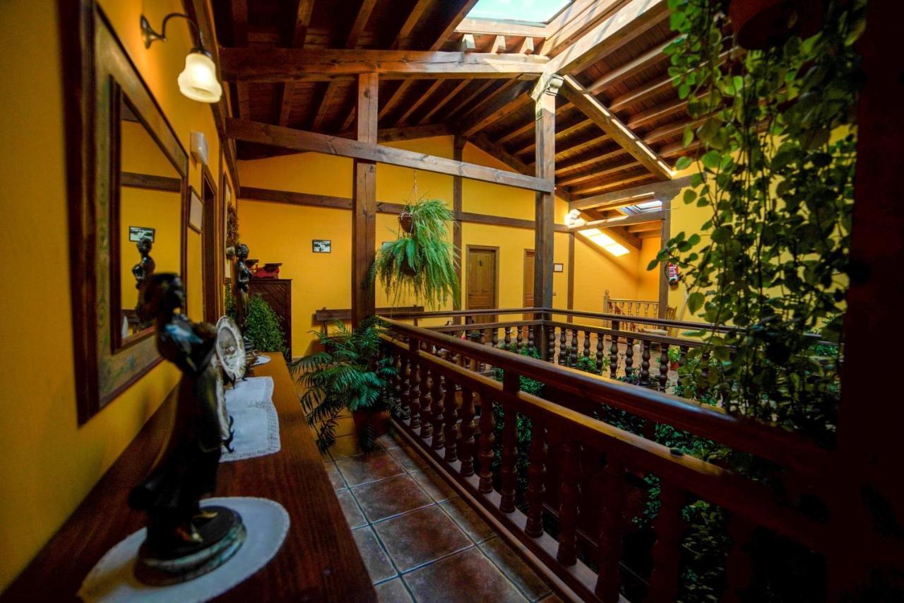 Posada Real De Carreteros Casarejos Ngoại thất bức ảnh